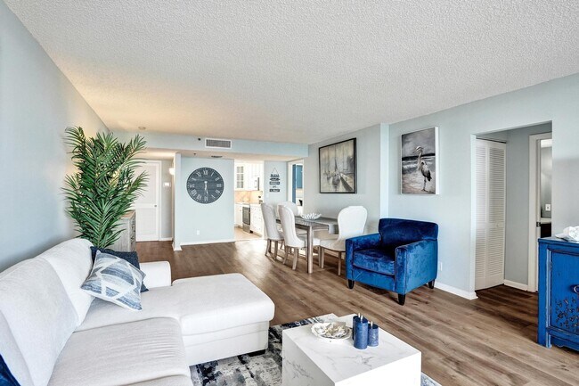 Building Photo - 300 Ocean Trail Way