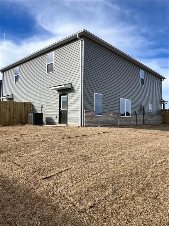 Building Photo - 6701 SW Dignity Ave