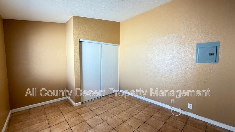 Building Photo - 79891 Ave 42