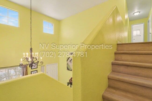Building Photo - NW!! 4 Bedrooms!!! All Tile and Pergo flooring T/O!! NO Carpet!!! Low Maintenance Desert landscap...