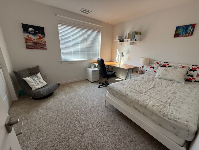 Building Photo - 1480 157th Ct NE