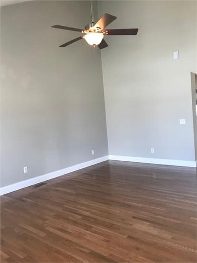 Building Photo - 108 Eagle Ridge Dr