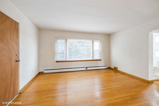 Building Photo - 5700 W 35th St