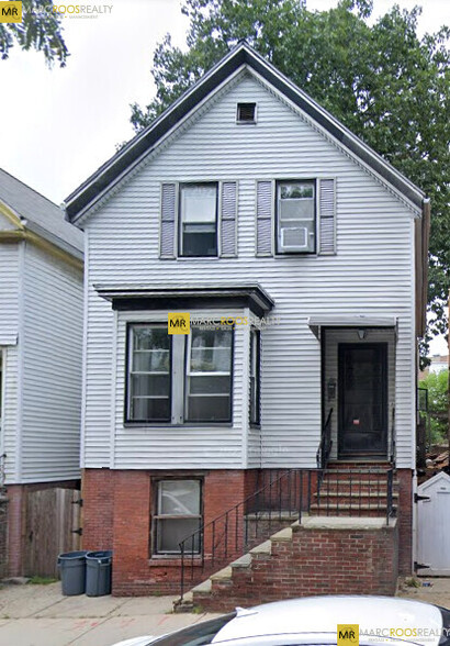 Primary Photo - 154 Trenton St