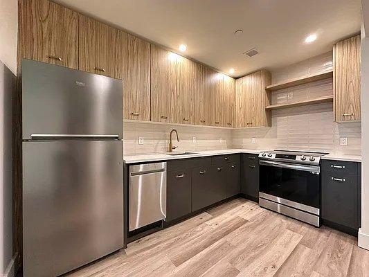 Primary Photo - 1 bedroom in BRONX NY 10463