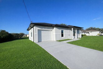 Building Photo - 1212 Sunrise Blvd