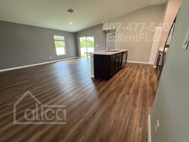 Building Photo - Coming Soon – Spacious 4-Bedroom Home in L...