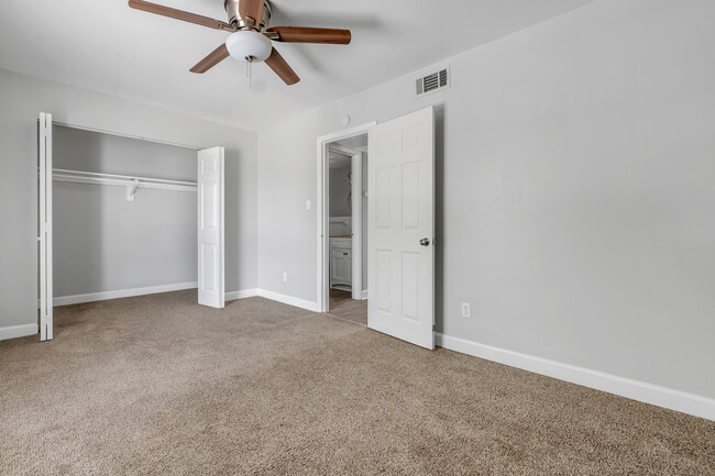Floorplan - Great apartment near West Tennessee