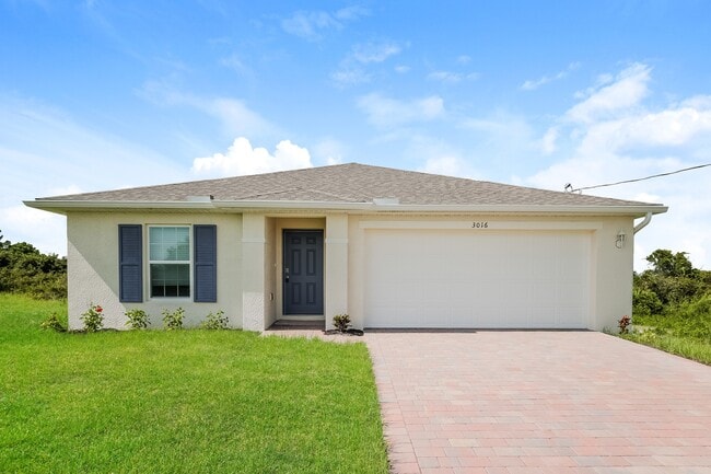 Building Photo - 3020 64th St W