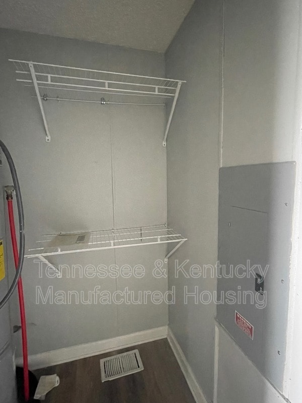 Building Photo - 207 Cumberland Ln