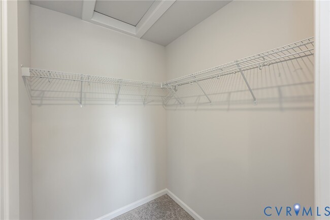 Building Photo - 8757 Whitman Dr