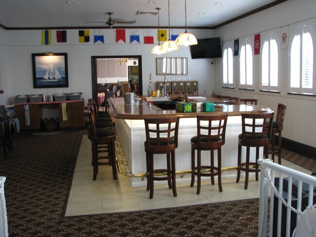 Building Photo - 2600 S Kanner Hwy