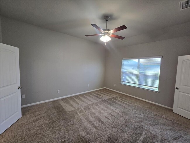 Building Photo - 10900 Gonzales Ranger Pass