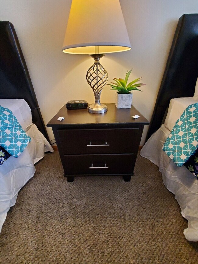 Building Photo - 2309 Deer Park Dr