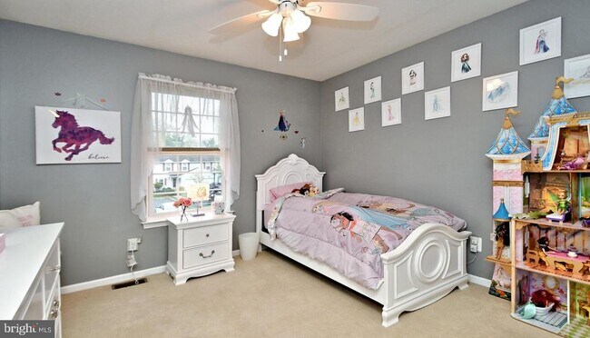 Building Photo - 800 Beacon Ct