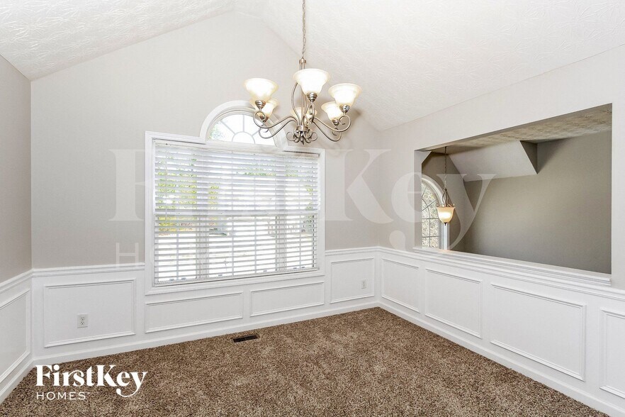 Building Photo - 4015 McEachern Cove Dr