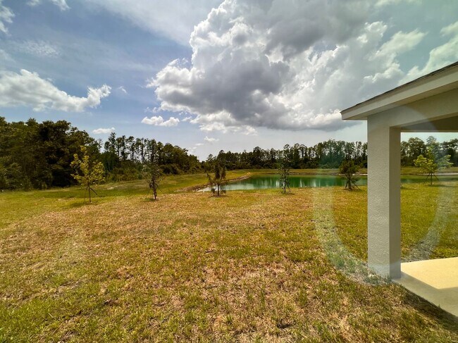 Building Photo - 10503 Farm Hl Ave