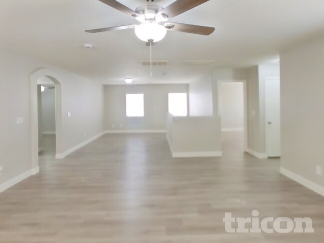 Building Photo - 1110 Edgestone Mark Ave