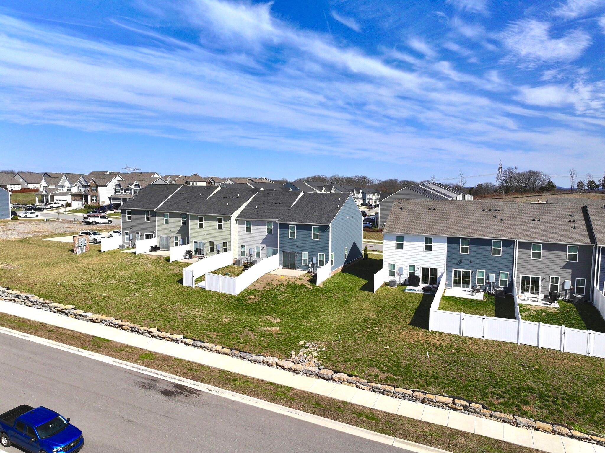 Building Photo - 1037 Clendening Dr