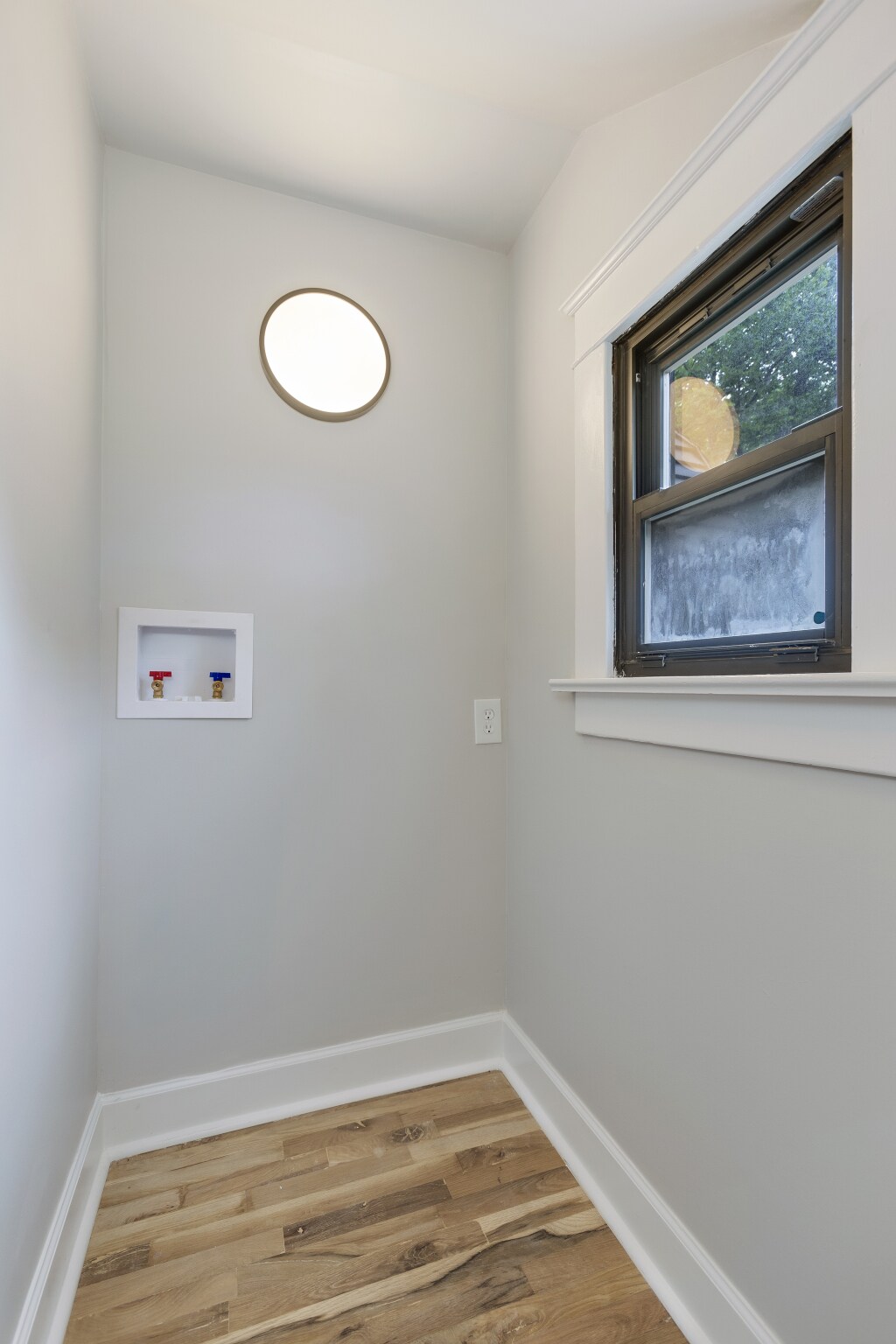 Building Photo - 3008 Blakemore Ave