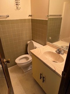 Building Photo - 105 Chicora Rd