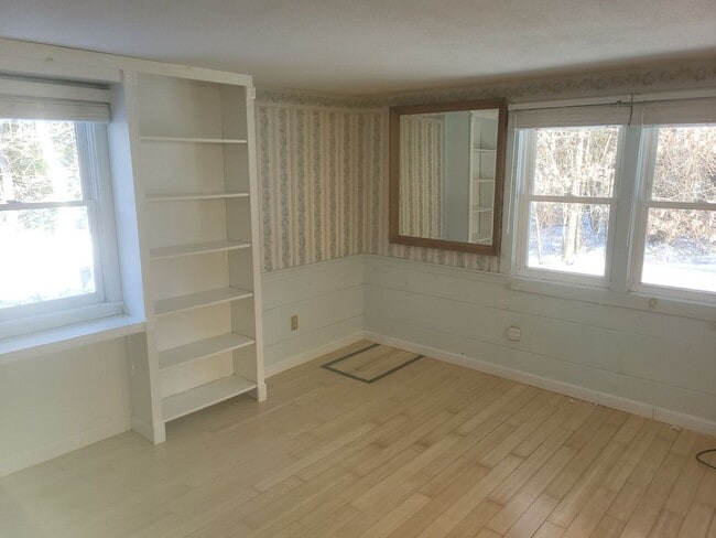 Building Photo - 5 Dupaw Gould Rd