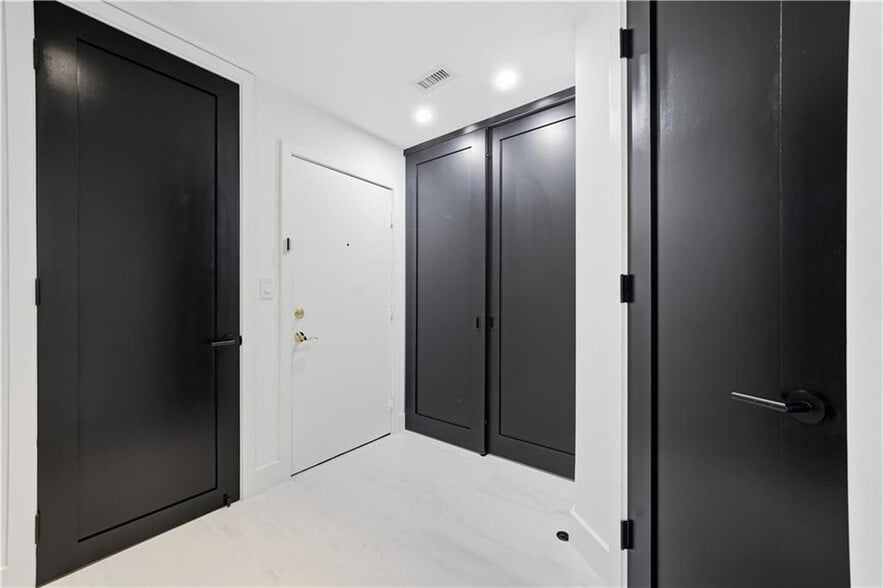 Building Photo - 199 14th St NE