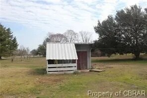 Building Photo - 9 Old Matthews Ln