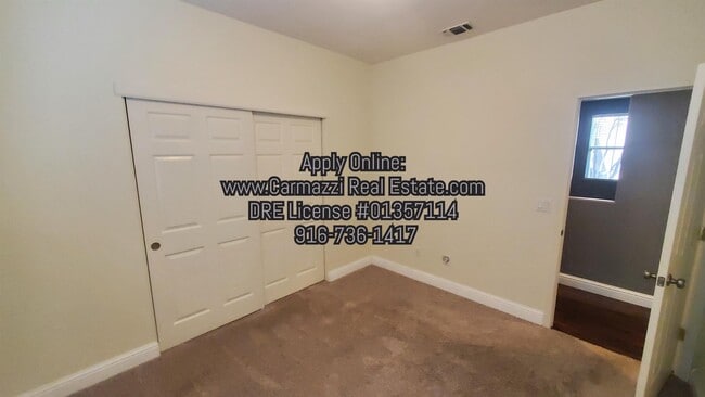 Building Photo - 139 Dragonfly Cir