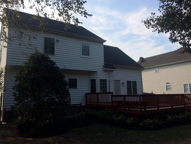 Building Photo - 1834 Rolfe Way