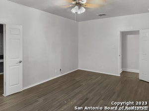 Building Photo - 325 Longhorn Way