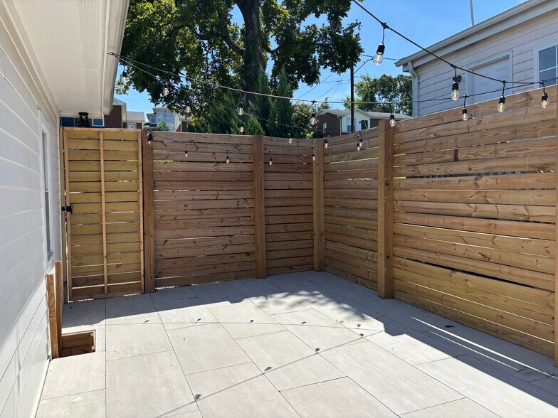 Out door patio - 253 35th Ave N