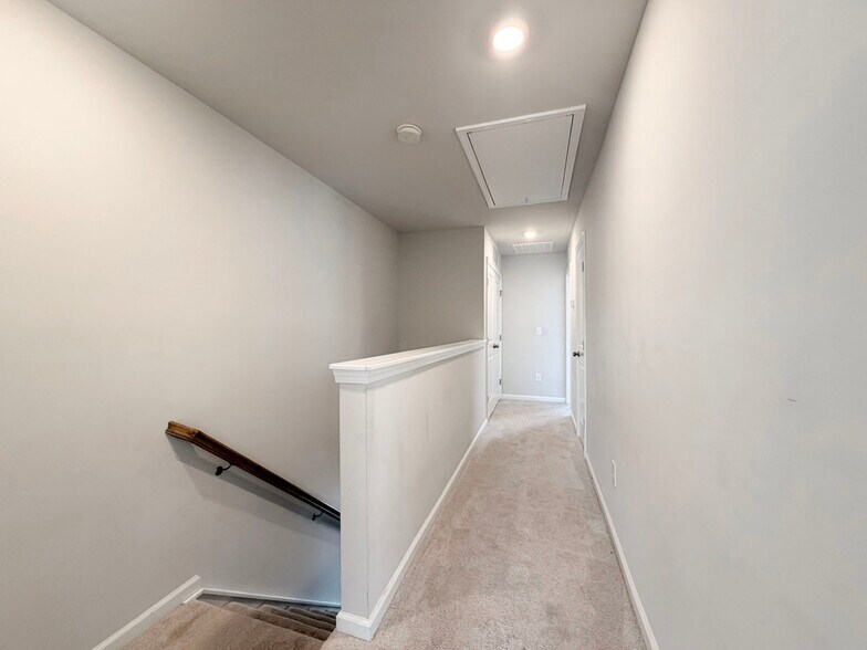 Building Photo - 196 Aster Bloom Ln