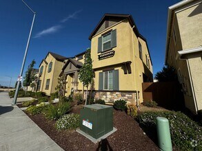 Building Photo - You won't believe that this home is locate...