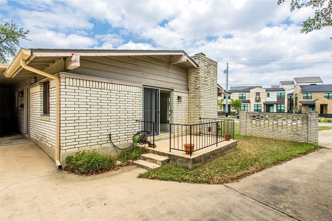 Building Photo - 4006 Bull Creek Rd