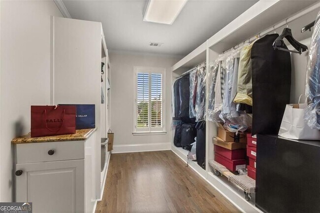 Building Photo - 415 Lyerly Pointe