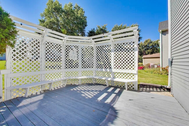 Building Photo - 141 Rumsey Pl