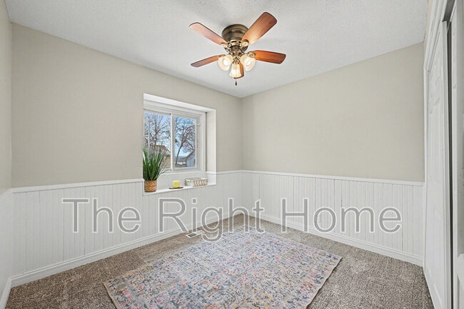 Building Photo - 8617 S 143rd Ave