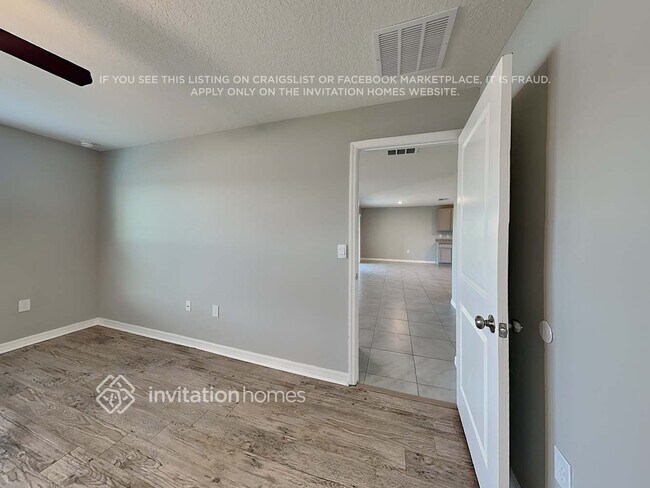 Building Photo - 4116 Silver Strand Trl