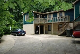 Building Photo - CARLTON1223-1227