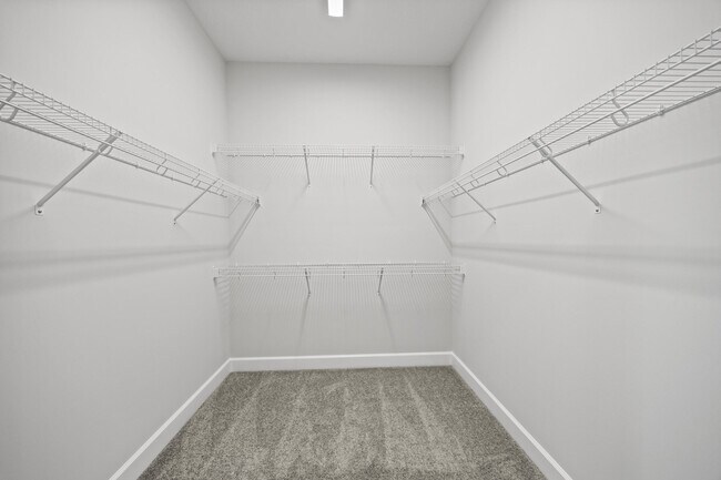 Building Photo - 14421 Spruce Pne Dr