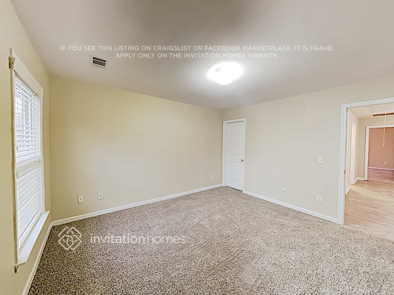 Building Photo - 2521 Mockingbird Ln