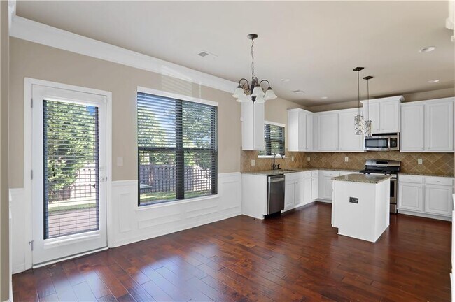 Building Photo - 958 Nevis Way