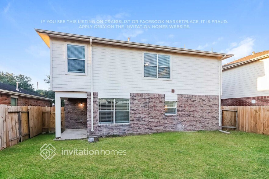 Building Photo - 21407 Somerset Park Ln