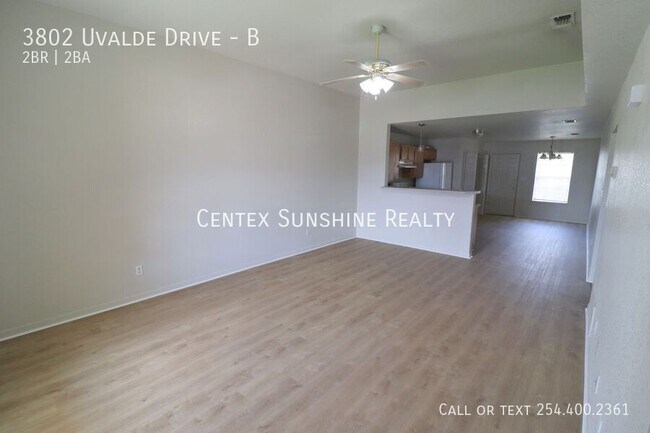 Building Photo - 3802 Uvalde Dr
