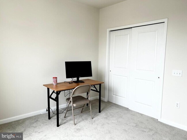 Building Photo - 1 Culvert Dr