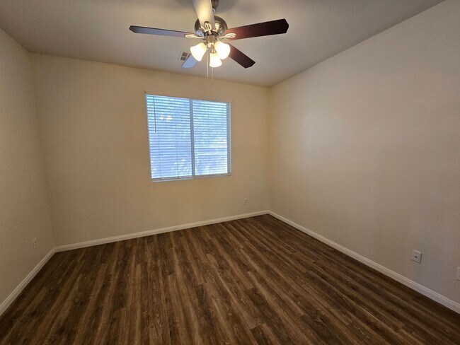 Building Photo - A Fabulous single story home in NW Las Vegas
