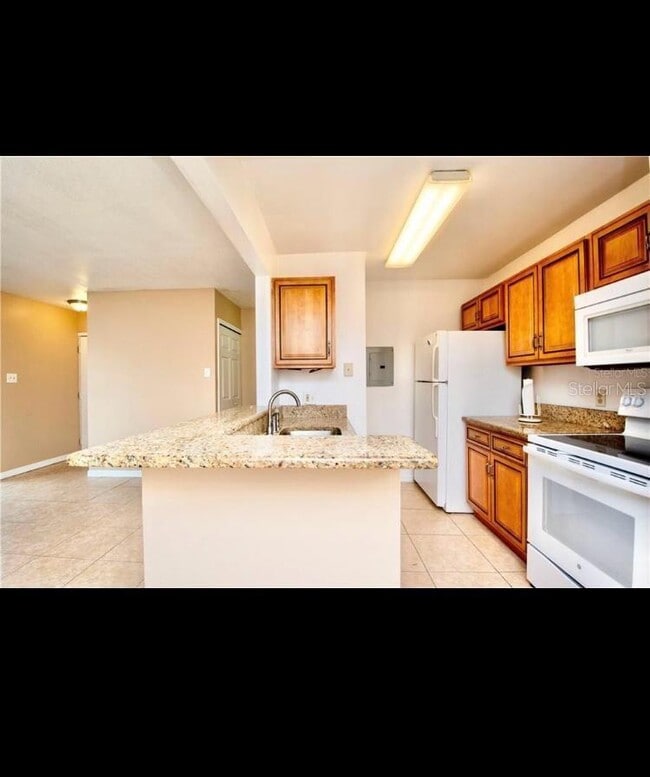 Building Photo - 3815 Bowline Cir