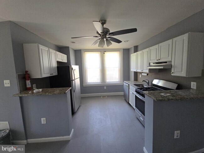 Building Photo - 5314 Angora Terrace