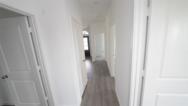 Building Photo - 2642 Olivine Stone Dr